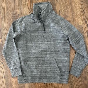 Men’s H&M sweatshirt
